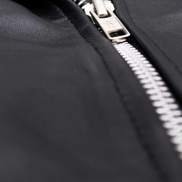 kendall-jenner-olivia-wilde-biker-jacket-4