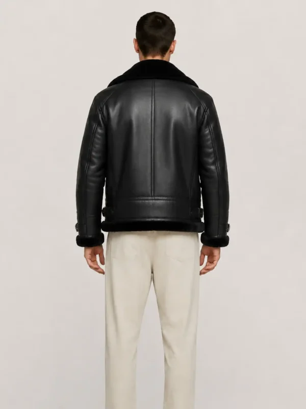 Black Aviator 4